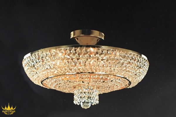 Mẫu đèn lồng pha lê đẹp để trang trí cho phòng khách hiện đại